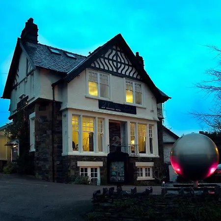 Windermere Boutique Hotel Spa Suites & Hot Tubs-2
